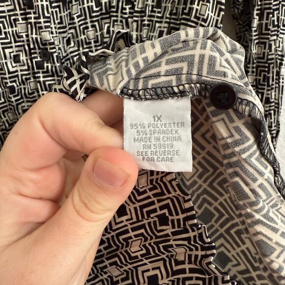 DressBarn Women Size 1x Black White Long Sleeve Blouse Button Up Vintage Shirt - Picture 4 of 6